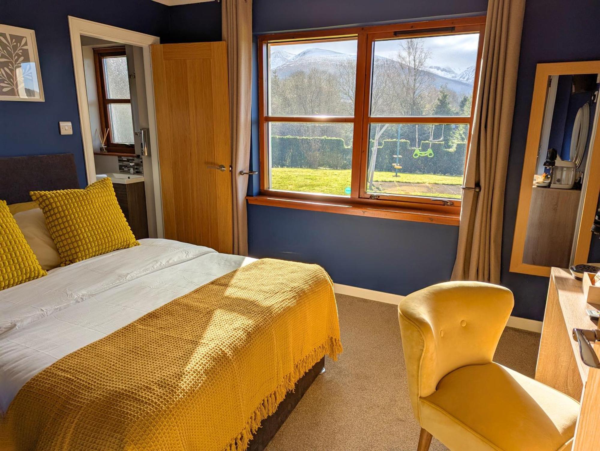 Mizpah Bed & Breakfast Near Ben Nevis Highlands Roybridge Exterior photo