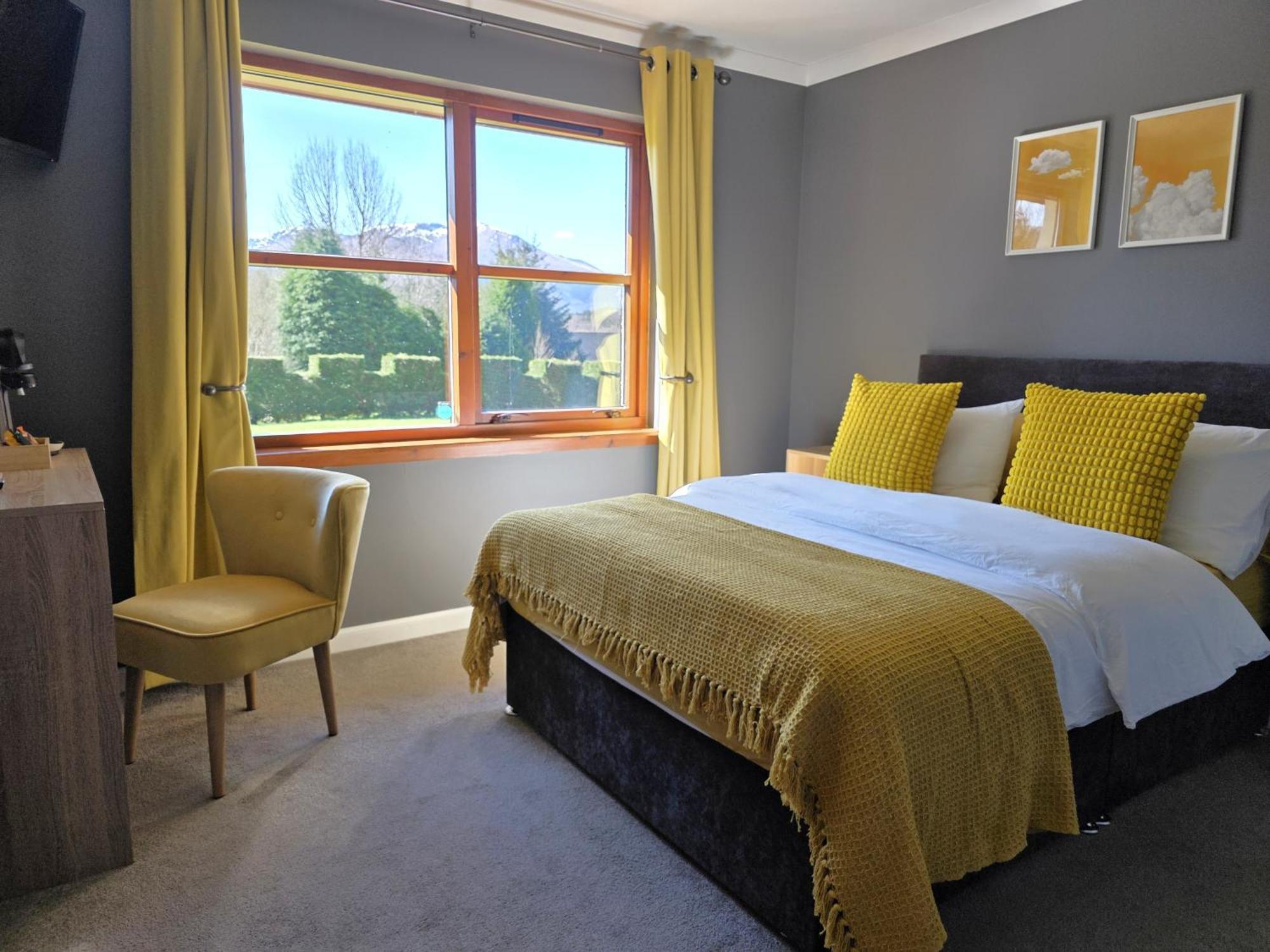 Mizpah Bed & Breakfast Near Ben Nevis Highlands Roybridge Exterior photo
